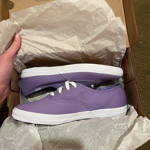 NEW purple keds